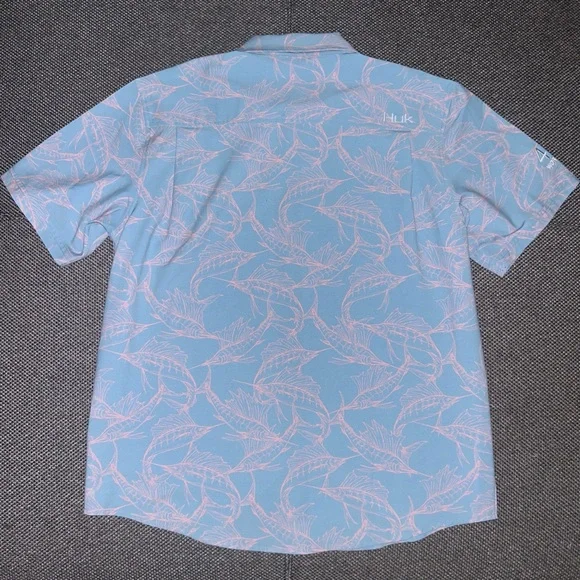 HUK Fishing Men's Blue Short Sleeve Shirt - Picture 3 of 3